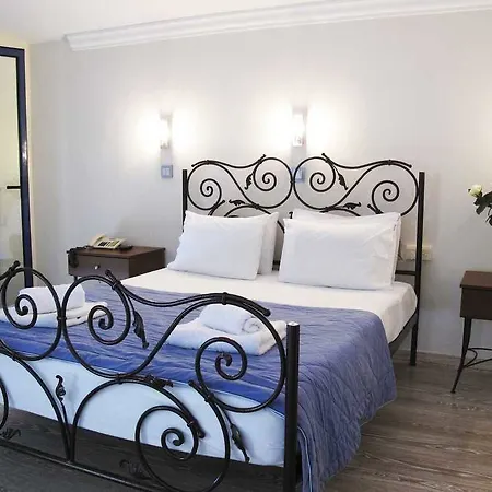 Hotel Azur 2*